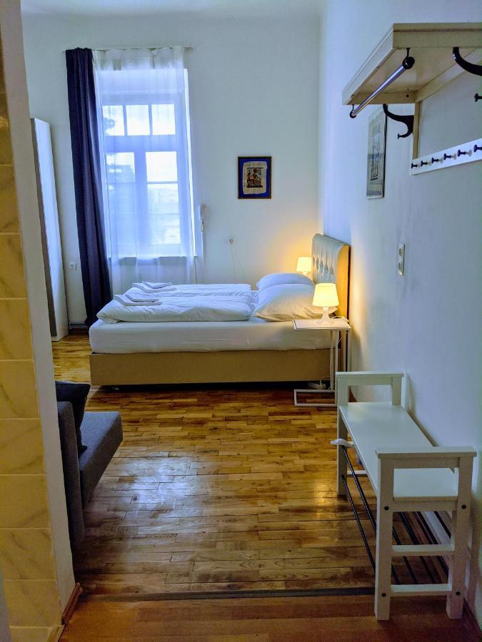 108 Studio Apartment Alexandria 30M2 克拉根福 外观 照片